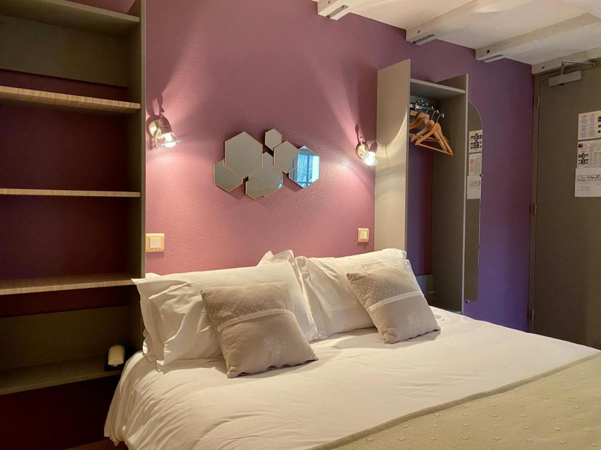 Hotel Des Bains Figeac Esterno foto